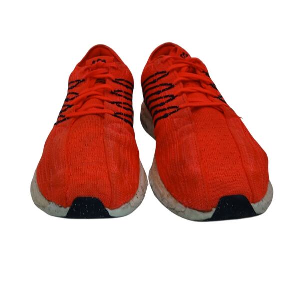 Athletic_Shoes